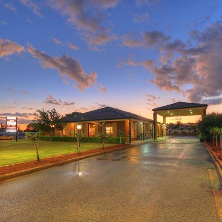 Bushman'S Motor Inn Parkes Exterior foto
