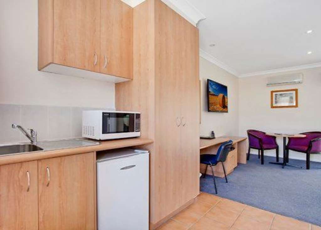 Bushman'S Motor Inn Parkes Quarto foto